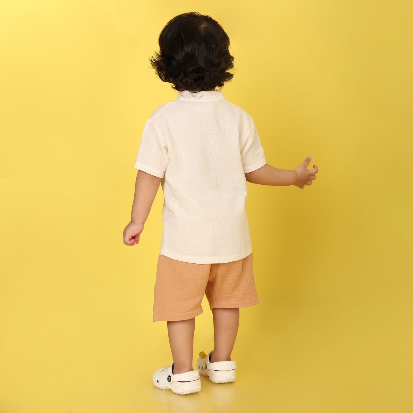Pepito Classic Mandarin Collar Shirt Set – Cream & Tan