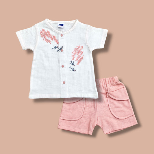 Pepito Girls’ Summer Cotton Set – Embroidered White Top with Pink Shorts